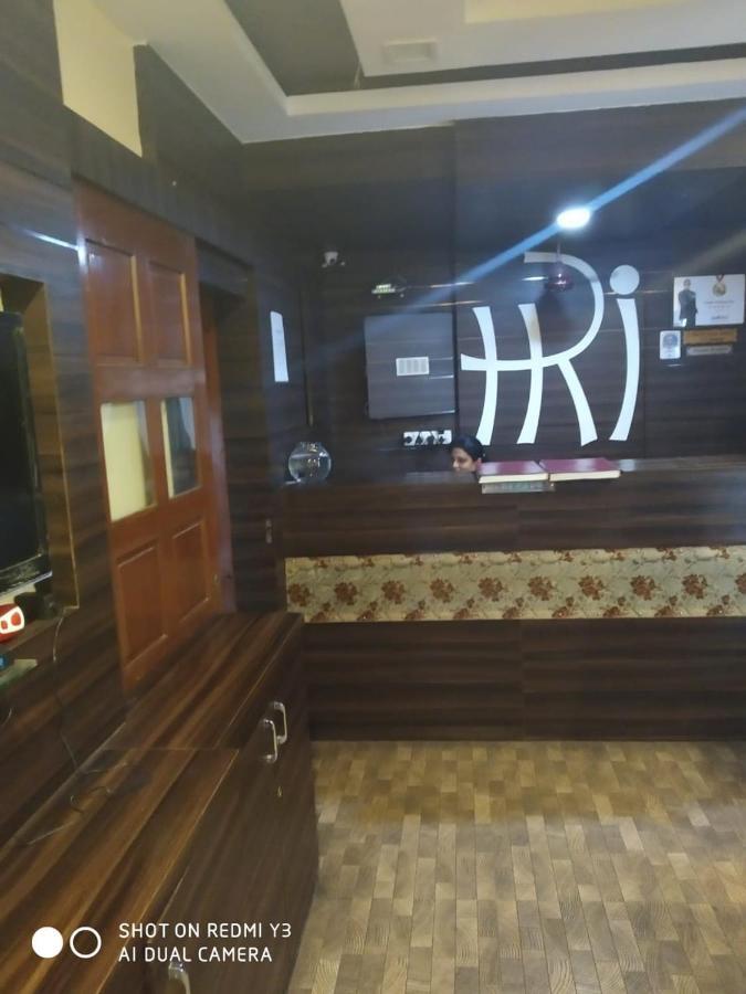 Hotel Railway Inn Мумбаи Экстерьер фото